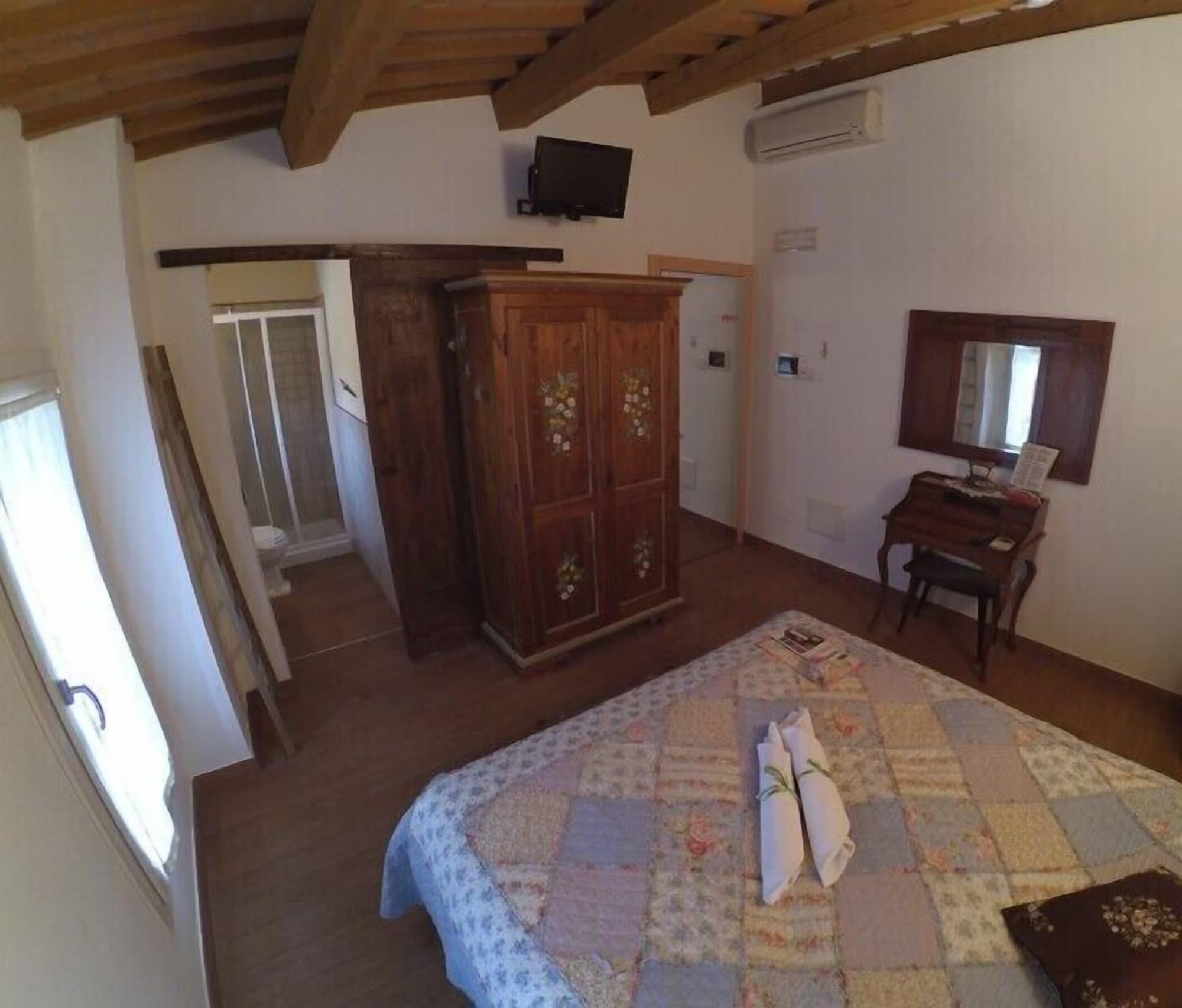 Ai Frutti Di Una Volta Room&Breakfast 费拉拉 外观 照片